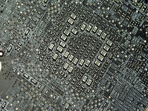 NewXPostageXSizedXSSDXMeansXSmallerXDevicesXComing